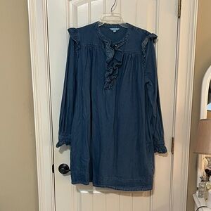 Draper James denim dress with ruffle detail sz L